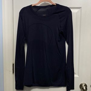 Lululemon long sleeve swiftly
